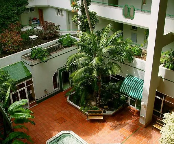 Hovima Altamira Hotell 3*