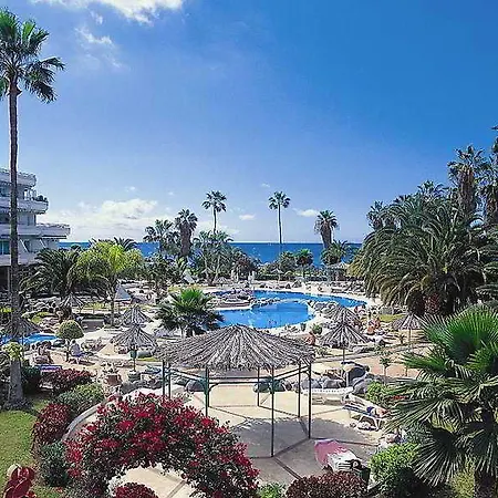 Hovima Altamira Адехе